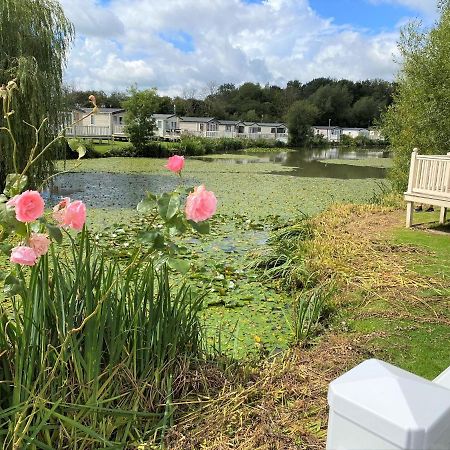 Lilly Pad Villa South Cerney Dış mekan fotoğraf